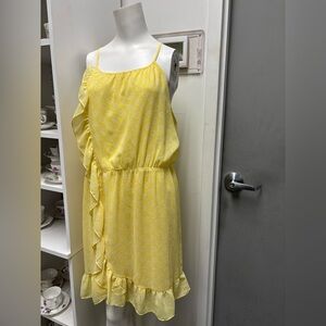 Reitmans Yellow Printed Sleeveless Top
